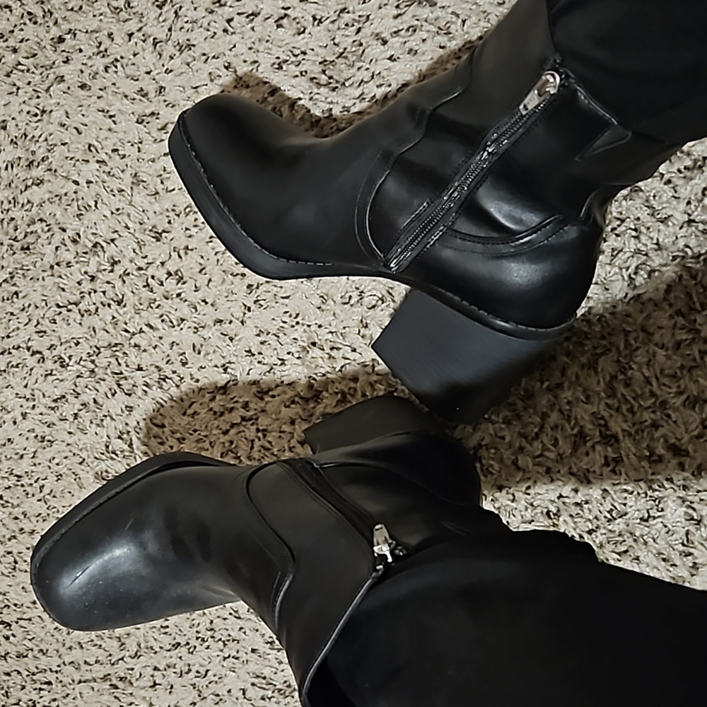 Universal Thread Black Platform Booties Size 12m - image 3